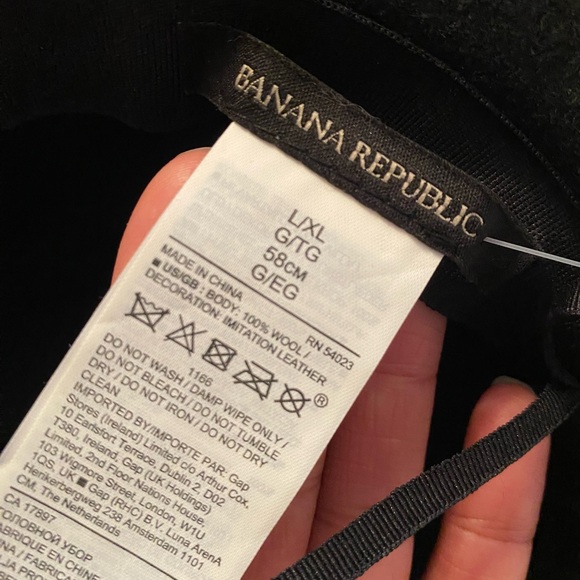 NWT! Banana Republic Black Wool Fedora Hat - Picture 4 of 4